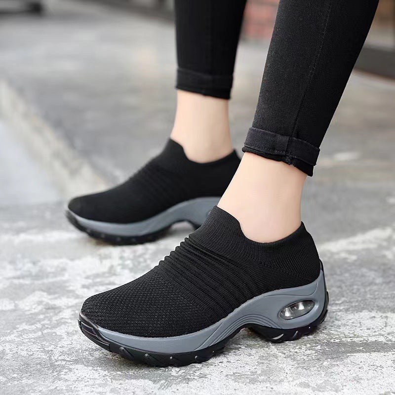 Women's Knit Slip-On Air Cushion Sneakers
