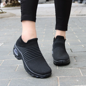Women's Knit Slip-On Air Cushion Sneakers