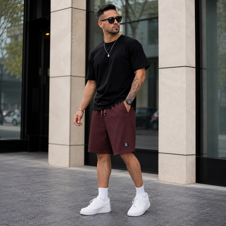 WEEKEND SHORTS | STRAIGHT-CUT CASUAL