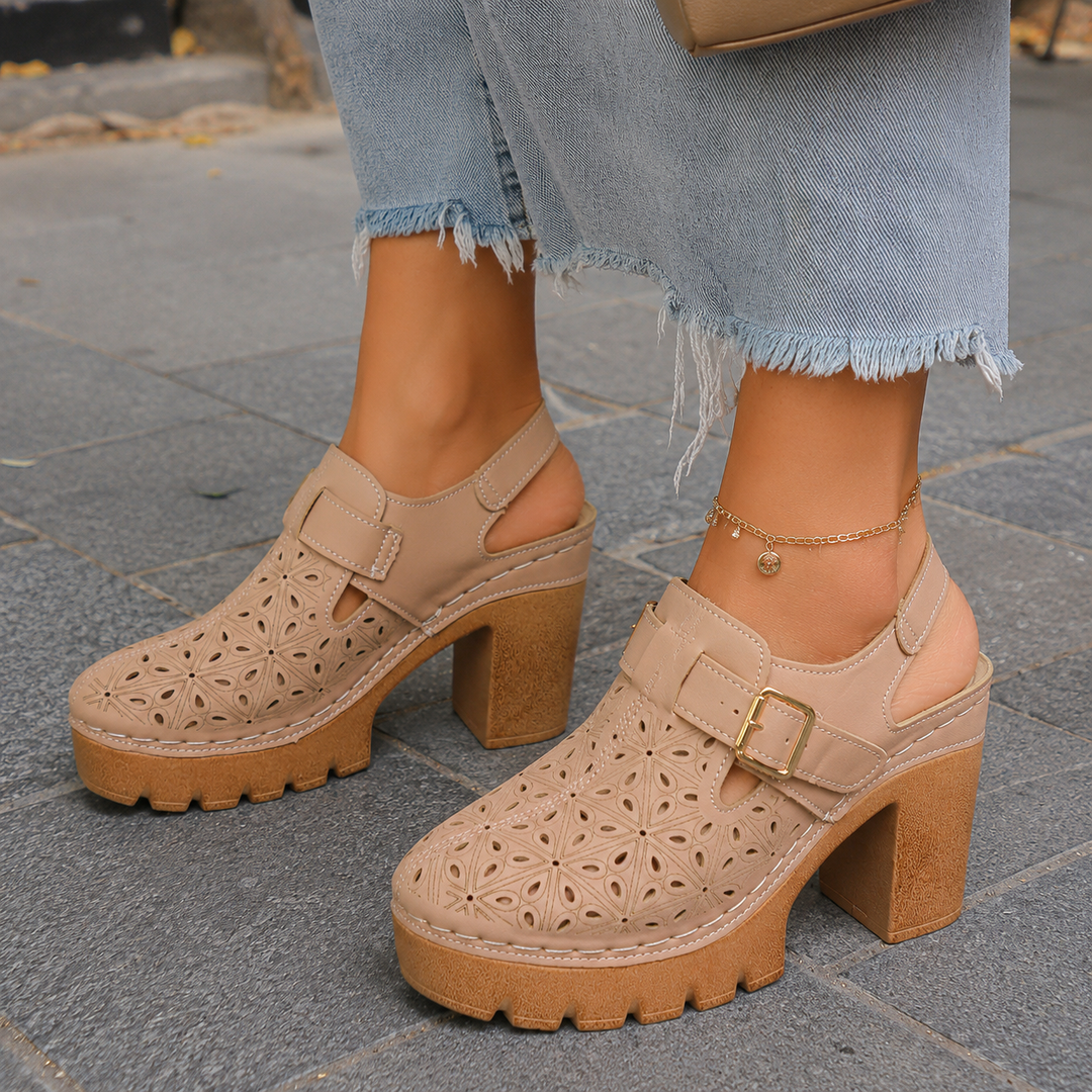 DINAH LESTER | CUTOUT BLOCK HEEL SANDAL