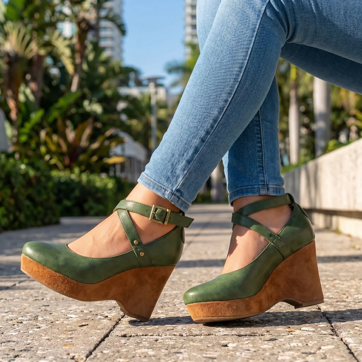 DINAH LESTER | CROSS-STRAP PLATFORM WEDGE